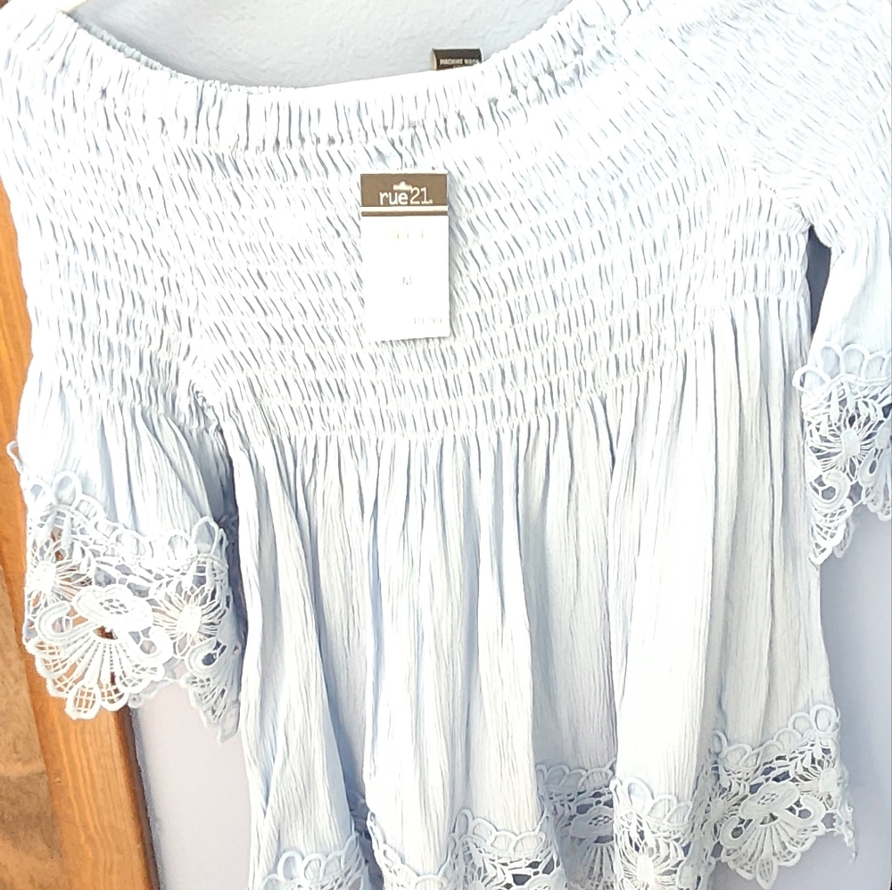 Womens tops